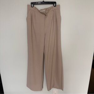 Abercrombie Tan trousers size large